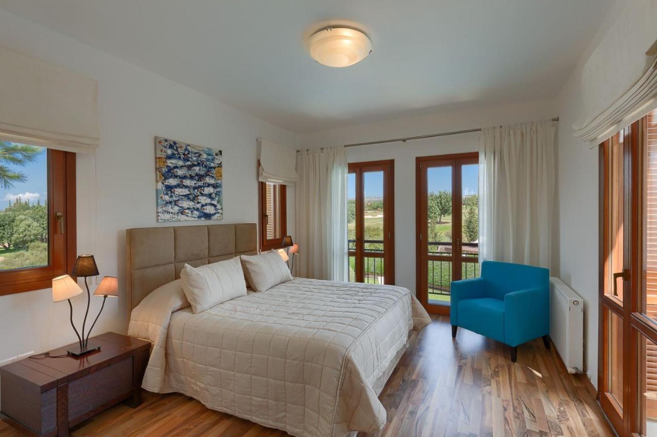Villa Aphrodite Hills Holiday Residences Superior Villas 5 Bedroom Superior Villa - 0135 *