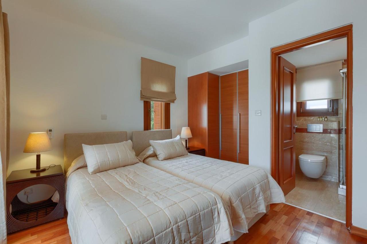 Βίλα Aphrodite Hills Holiday Residences Superior Villas 5 Bedroom Superior Villa - 0135 Πάφος